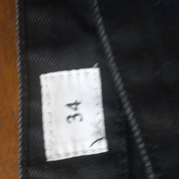 SMOKE RISE SHORTS - Picture 4 of 9